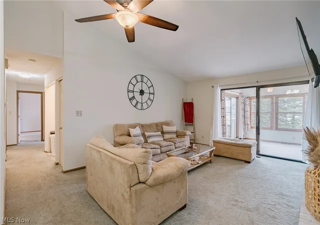3rd image of 2889 Charing Cross Rd Nw, Canton, OH 44708 | MLS# 5193188