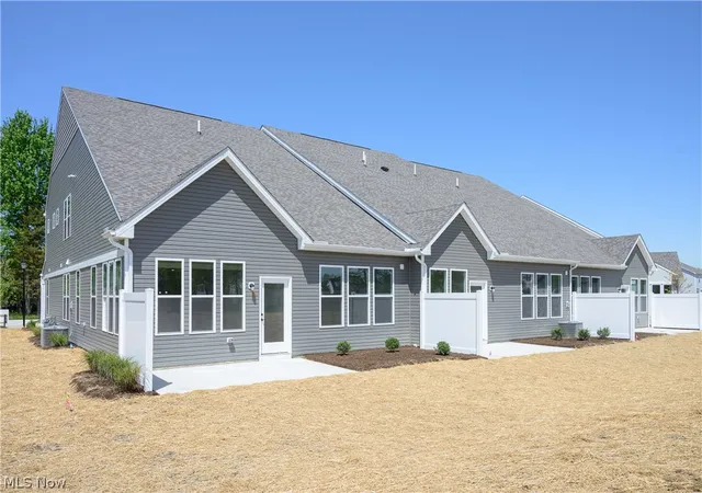 Photo 3 of Townhouse for sale at 777 Rock Harbor, Avon Lake, OH 44012 | MLS# 5194055 | Listing updated on 2026-07-22