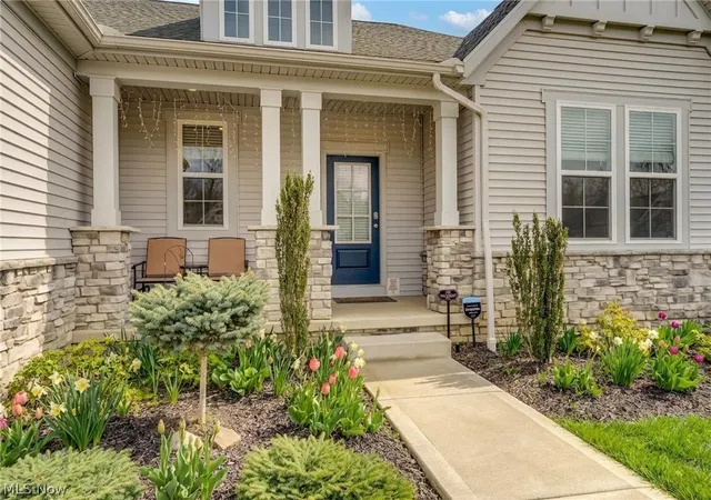 Photo 3 of Single family home for sale at 2848 Galway Dr, Brunswick, OH 44212 | MLS# 5194141 | Listing updated on 2026-08-01