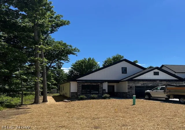 Photo 1 of Sale Pending at 6755 Benedict Dr, Cleveland, OH 44130 | MLS# 5193260 | Listing updated on 2026-08-04