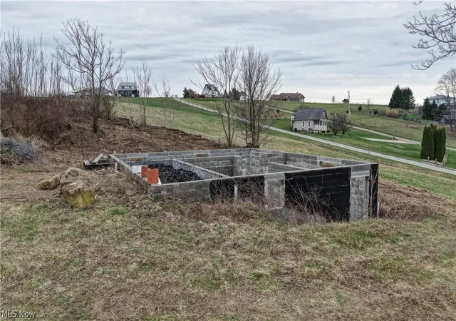 Homes for sale in Dundee, OH | 10316 Lower Trail Rd Nw, Dundee, OH 44624 | MLS# 5193261