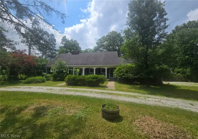 3rd image of 186 S Main St, Hudson, OH 44236 | MLS# 5194038