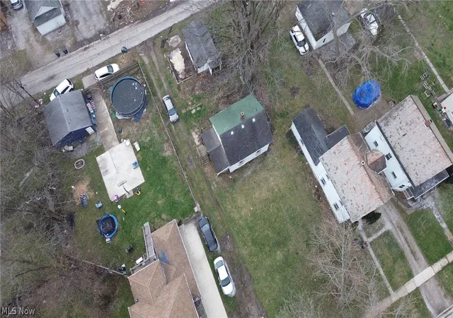 Photo 31 of Sale Pending at 318 11th Street, Elyria, OH 44035 | MLS# 5194179 | Listing updated on 2026-07-29