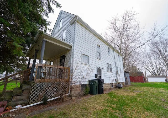 4th image of 148 Oak St, Elyria, OH 44035 | MLS# 5194207