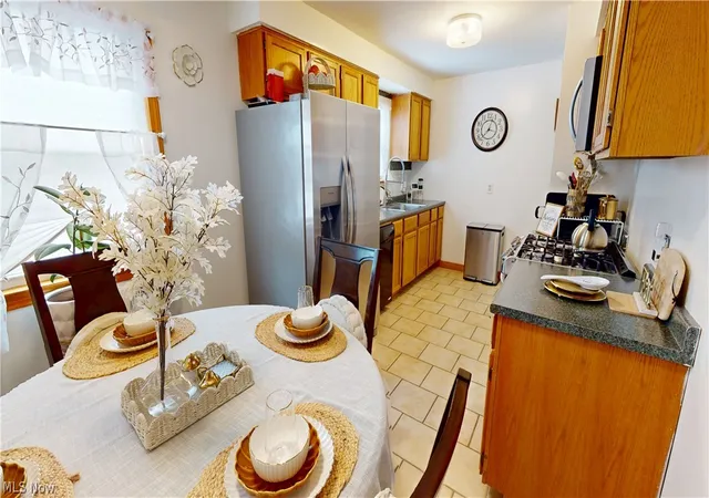 Photo 2 of Sale Pending at 13504 Maple Leaf Dr, Cleveland, OH 44125 | MLS# 5192991 | Listing updated on 2026-04-27