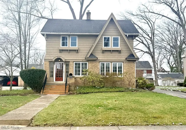 Photo 1 of Single family home for sale at 419 Oak Knoll Ne, Warren, OH 44483 | MLS# 5194600 | Listing updated on 2026-07-06