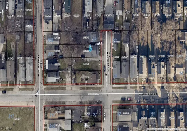 Homes for sale in Cleveland, OH | 4350 W 28th St, Cleveland, OH 44109 | MLS# 5193335