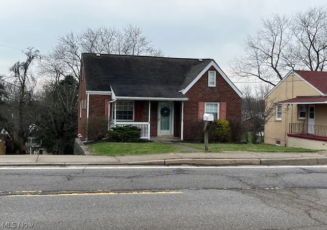 Homes for sale in Weirton, WV | 3636 Pennsylvania Ave, Weirton, WV 26062 | MLS# 5195012