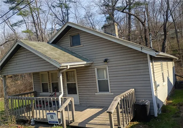 2nd image of 42250 Cadiz Dennison Rd, Cadiz, OH 43907 | MLS# 5193667