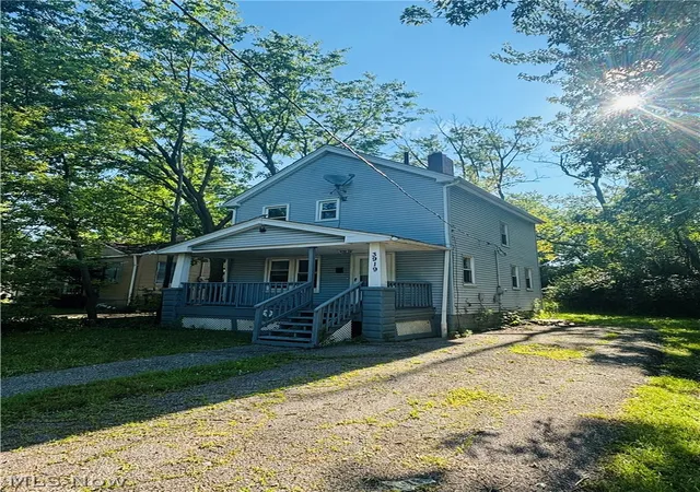 2nd image of 3919 E 99th St, Cleveland, OH 44105 | MLS# 5185803
