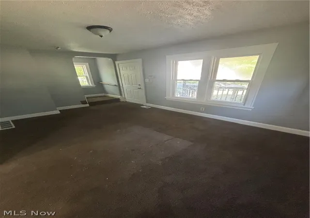 4th image of 3919 E 99Th St, Cleveland, OH 44105 | MLS# 5185803