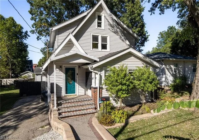 Photo 2 of Sale Pending at 41 E Rosewood Ave, Akron, OH 44301 | MLS# 5195260 | Listing updated on 2026-07-02