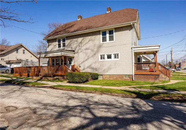 Homes for sale in Cleveland, OH | 4552 Broadview Rd, Cleveland, OH 44109 | MLS# 5195484