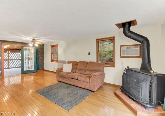 5th image of 7 Choctaw Trl, Malvern, OH 44644 | MLS# 5195581