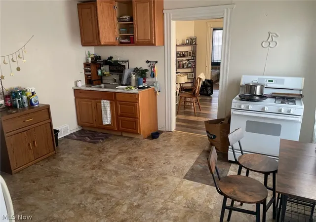 5th image of 3618 W 49Th St, Cleveland, OH 44102 | MLS# 5195608