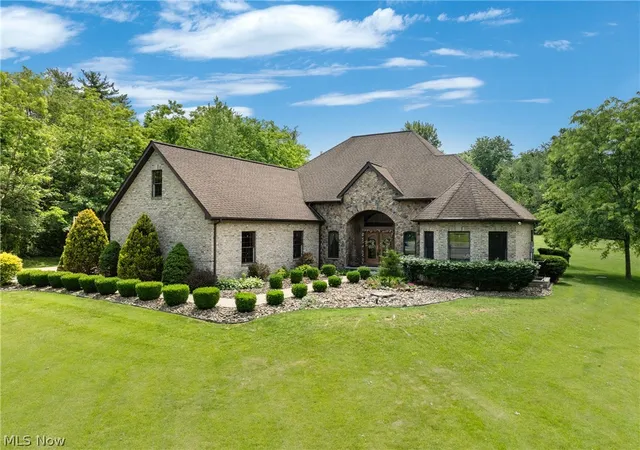 Photo 1 of Single family home for sale at 44290 Denise Ln, Saint Clairsville, OH 43950 | MLS# 5195607 | Listing updated on 2026-07-04