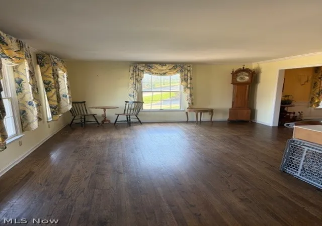 Homes for sale in Vienna, WV | 6 Lynnwood Dr, Vienna, WV 26105 | MLS# 5195670
