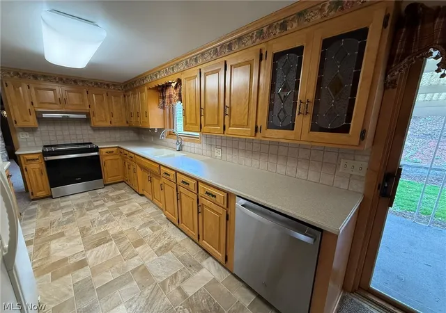 Photo 4 of Single family home for sale at 1728 State Route 39 NE, New Philadelphia, OH 44663 | MLS# 5195512 | Listing updated on 2026-06-10
