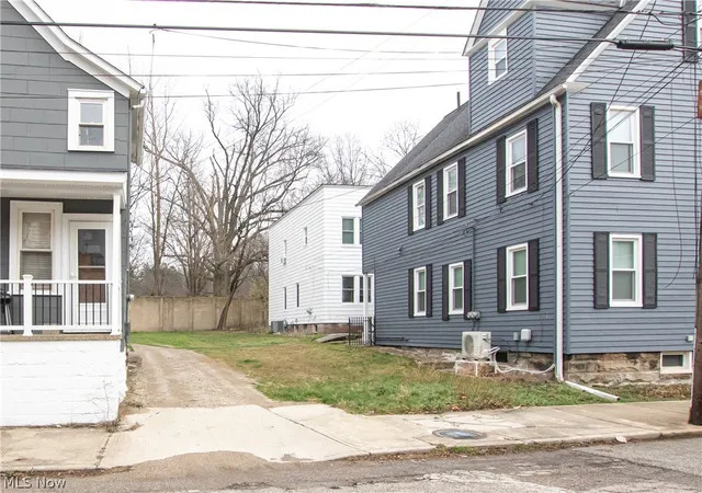 7th image of 1915 E 123rd St, Cleveland, OH 44106 | MLS# 5195464