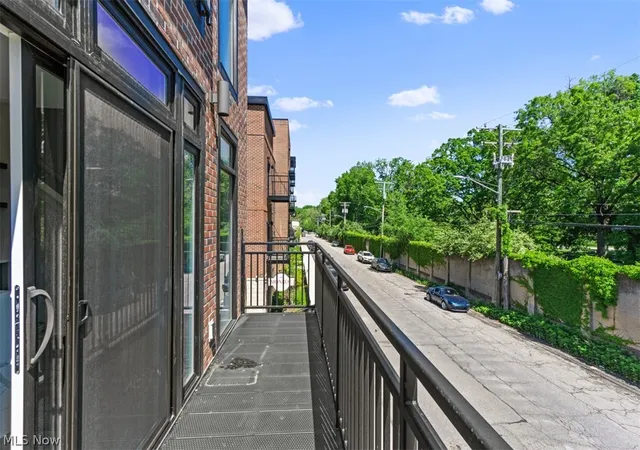 3rd image of 1893 Coltman Rd #10, Cleveland, OH 44106 | MLS# 5195924