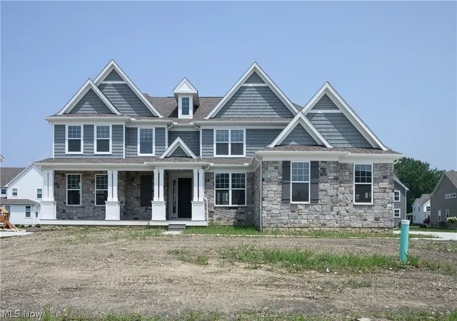 1st image of 32610 Trillium Ct, Avon Lake, OH 44012 | MLS# 5195937