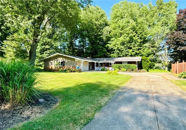 2nd image of 6424 Walrath Cir, Ashtabula, OH 44004 | MLS# 5196035