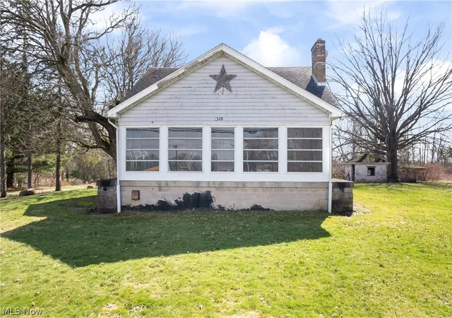 Photo 2 of Single family home for sale at 2348 E Turkeyfoot Lake Rd, Green, OH 44312 | MLS# 5195776 | Listing updated on 2026-04-03