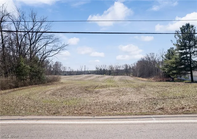 Photo 3 of Single family home for sale at 2348 E Turkeyfoot Lake Rd, Green, OH 44312 | MLS# 5195776 | Listing updated on 2026-04-03