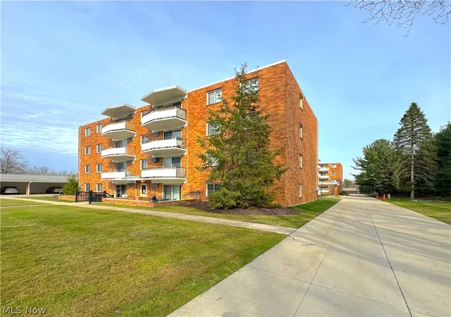 43rd image of 521 Tollis #396, Broadview Heights, OH 44147 | MLS# 5196143