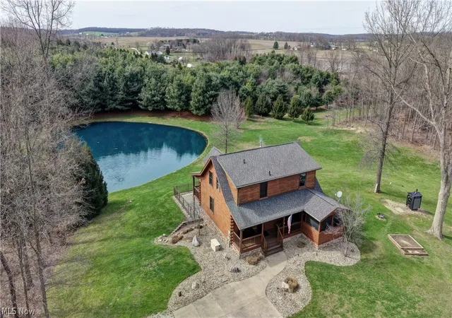 Homes for sale in Shreve, OH | 8045 Mcfadden Road, Shreve, OH 44676 | MLS# 5196137