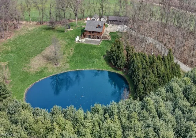 Homes for sale in Shreve, OH | 8045 Mcfadden Road, Shreve, OH 44676 | MLS# 5196137