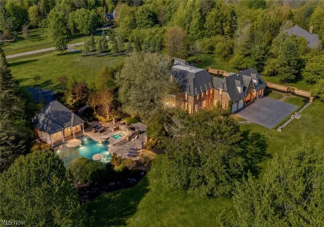 Photo 2 of Mansion for sale at 7325 Calley Ln, Novelty, OH 44072 | MLS# 5190845 | Listing updated on 2026-08-31