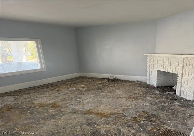 4th image of 885 E 149Th St, Cleveland, OH 44110 | MLS# 5196196