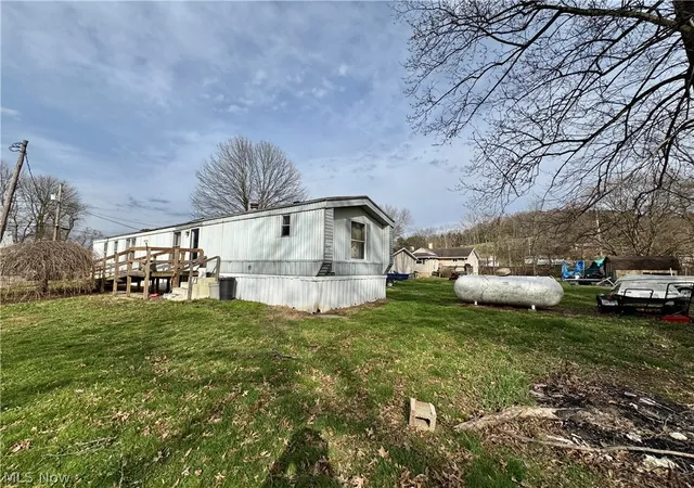 Homes for sale in Coshocton, OH | 969 Linn St, Coshocton, OH 43812 | MLS# 5196045