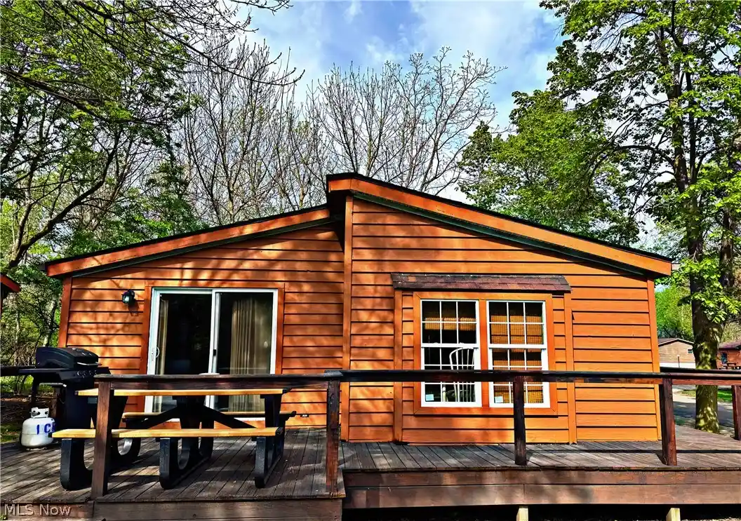 Photo 1 of Sale Pending at 1640 Hazard S Aly, Put In Bay, OH 43456 | MLS# 5195884 | Listing updated on 2026-10-21