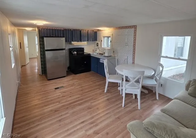 3rd image of 9151 Mentor Ave, Mentor, OH 44060 | MLS# 5196203