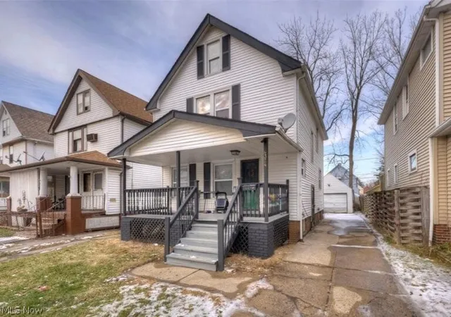 Homes for sale in Cleveland, OH | 4324 Riverside Ave, Cleveland, OH 44102 | MLS# 5194190