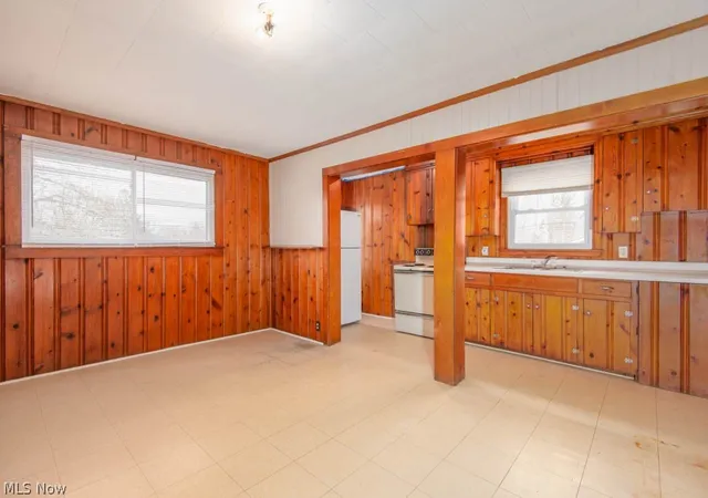 Homes for sale in Ravenna, OH | 246 Grant St, Ravenna, OH 44266 | MLS# 5196456