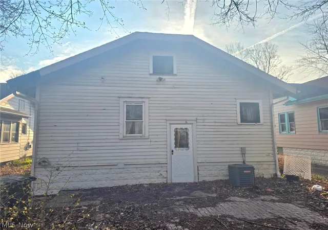 19th image of 646 Columbia Ave, Akron, OH 44310 | MLS# 5196542