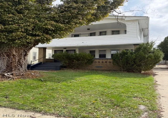 Homes for sale in Cleveland, OH | 827 Sable Rd, Cleveland, OH 44119 | MLS# 5196807