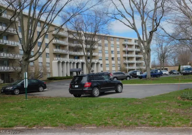 30th image of 3400 Wooster Rd #618, Rocky River, OH 44116 | MLS# 5195200