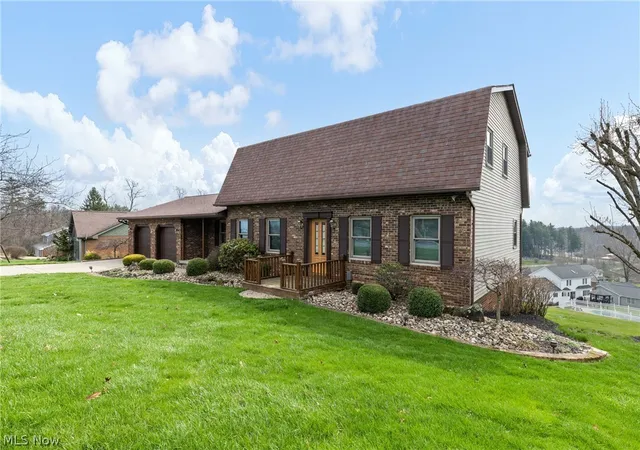 1st image of 117 Cooper Dr, Saint Clairsville, OH 43950 | MLS# 5196969