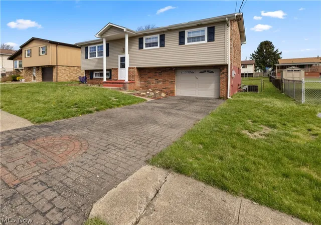Homes for sale in Weirton, WV | 115 Arena Dr, Weirton, WV 26062 | MLS# 5196987