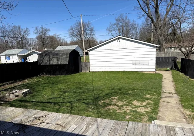 7th image of 425 Second St, Brewster, OH 44613 | MLS# 5197133