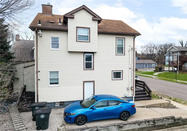 3rd image of 279 Cross St, Akron, OH 44311 | MLS# 5196018