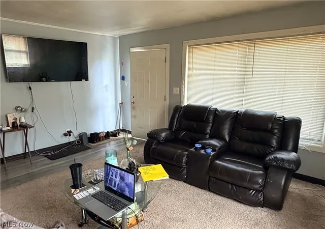 Photo 3 of Single family home for sale at 690 Lener Ave SW, Warren, OH 44485 | MLS# 5197214 | Listing updated on 2026-06-07
