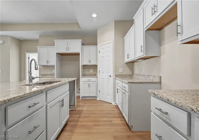 4th image of 9264 Sharrott Rd, Poland, OH 44514