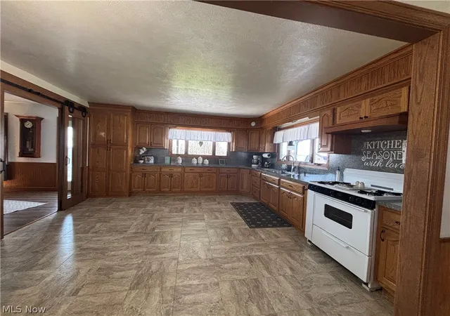 Homes for sale in Garrettsville, OH | 11364 Brosius Rd, Garrettsville, OH 44231 | MLS# 5197299