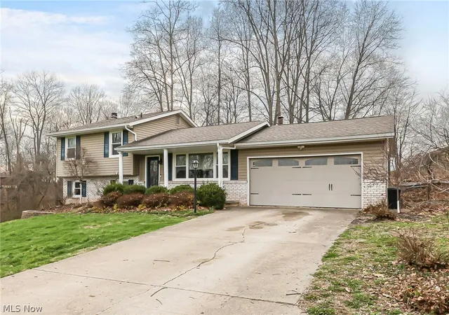 Homes for sale in Senecaville, OH | 60079 Hickory Trl, Senecaville, OH 43780 | MLS# 5197608