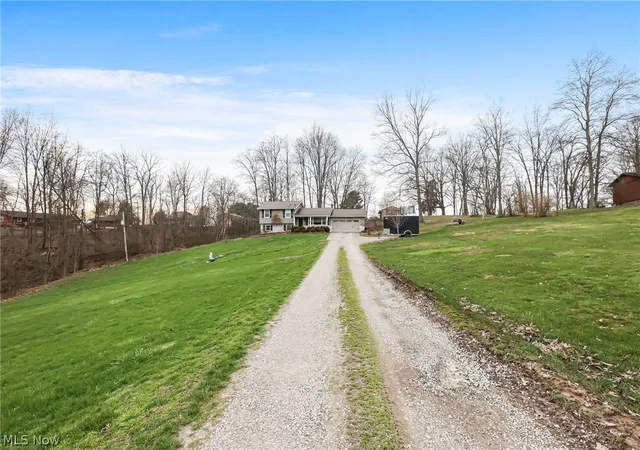 Homes for sale in Senecaville, OH | 60079 Hickory Trl, Senecaville, OH 43780 | MLS# 5197608